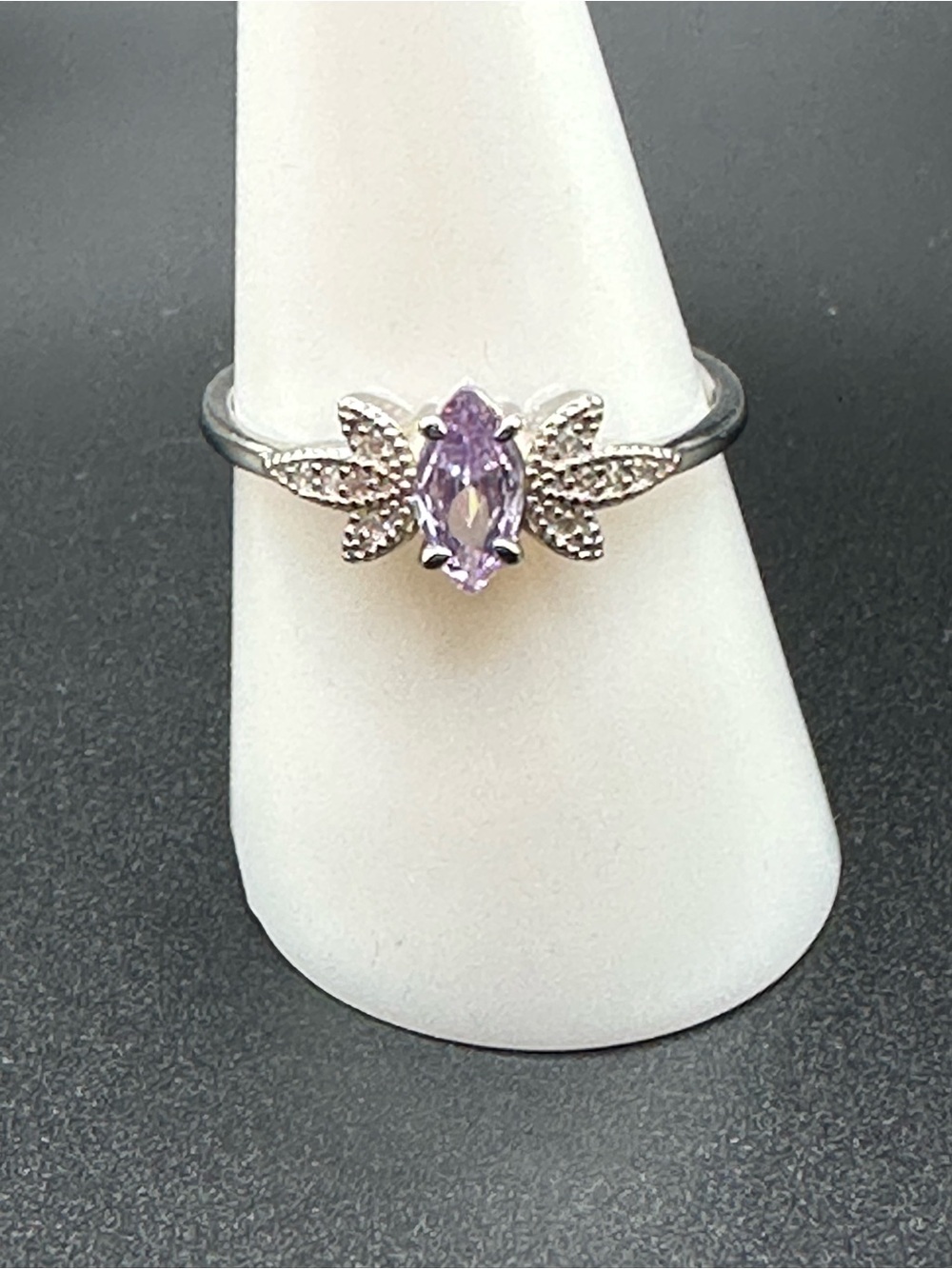 RBP2566 The Sterling Club ring size 9 NWT